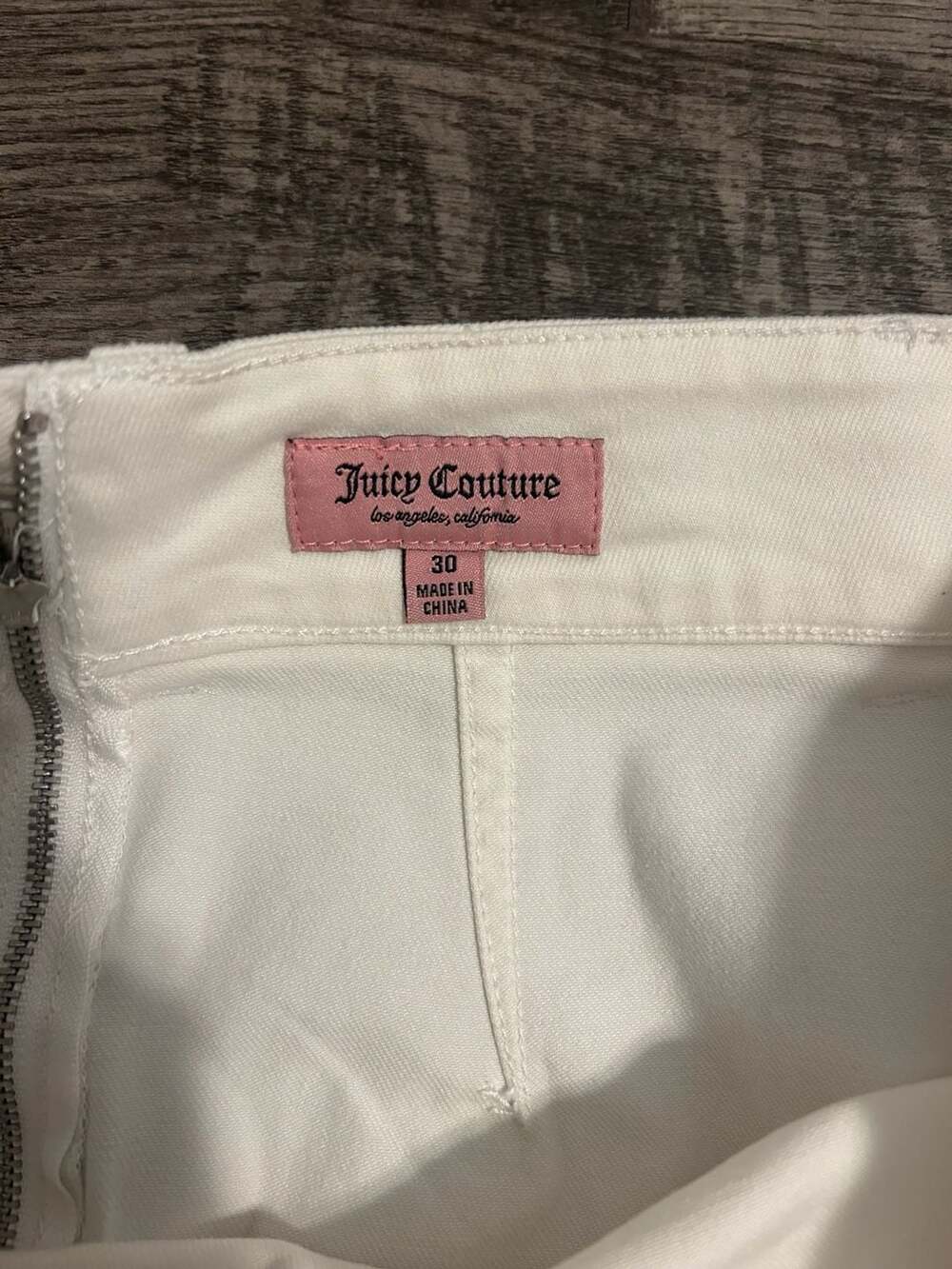 Juicy Couture White Belted Cargo Mini Skirt Size 30 - Picture 4 of 4